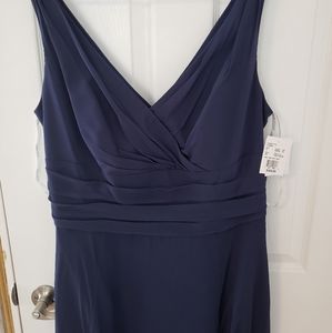 David's Bridal marine blue dress size 18 NWT